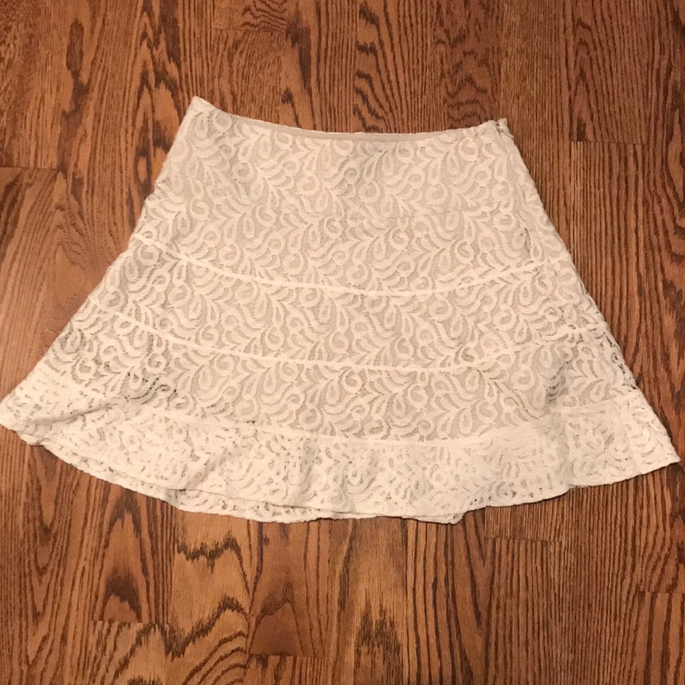 Women’s Cream Lace Skirt